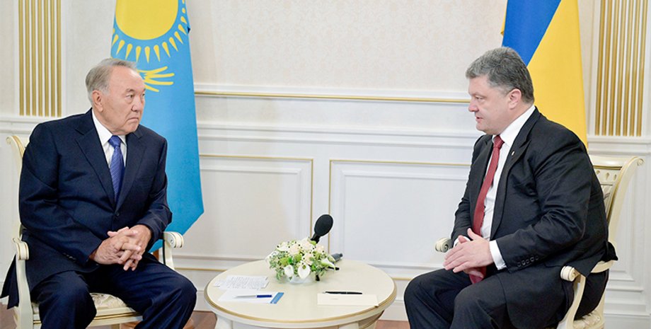 Нурсултан Назарбаев и Петр Порошенко / Фото: charter97.org