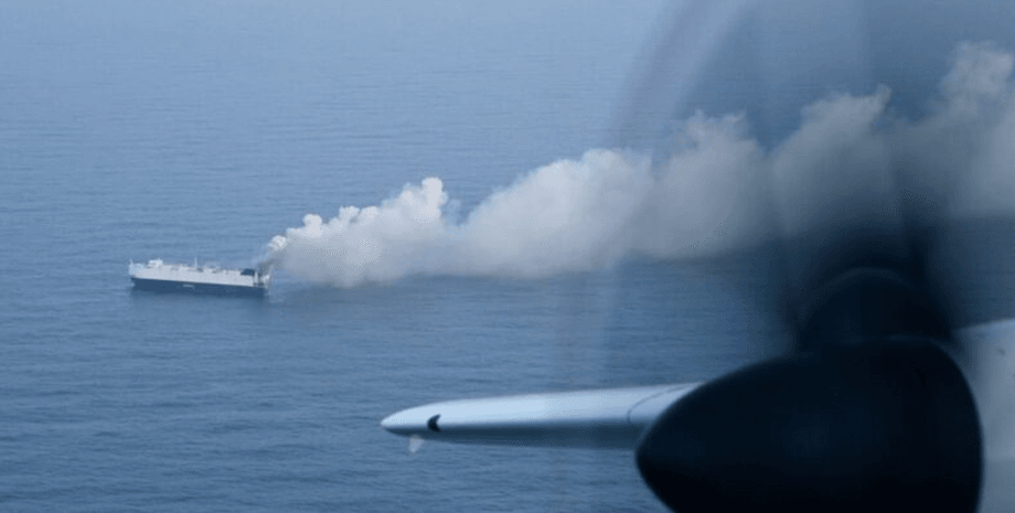 Пожар на Morning Midas длился почти три недели