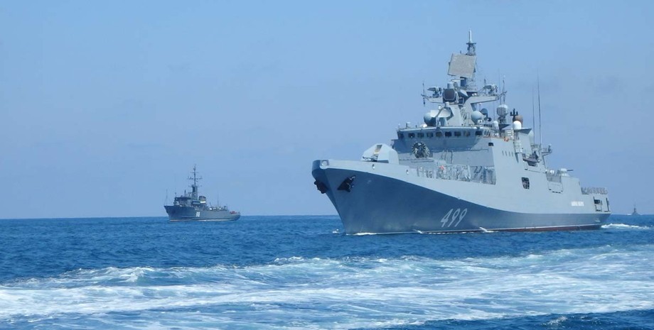ракетоносители в Черном море, военные корабли РФ в Черном море, Азовское море, Керченский пролив, Средиземное море