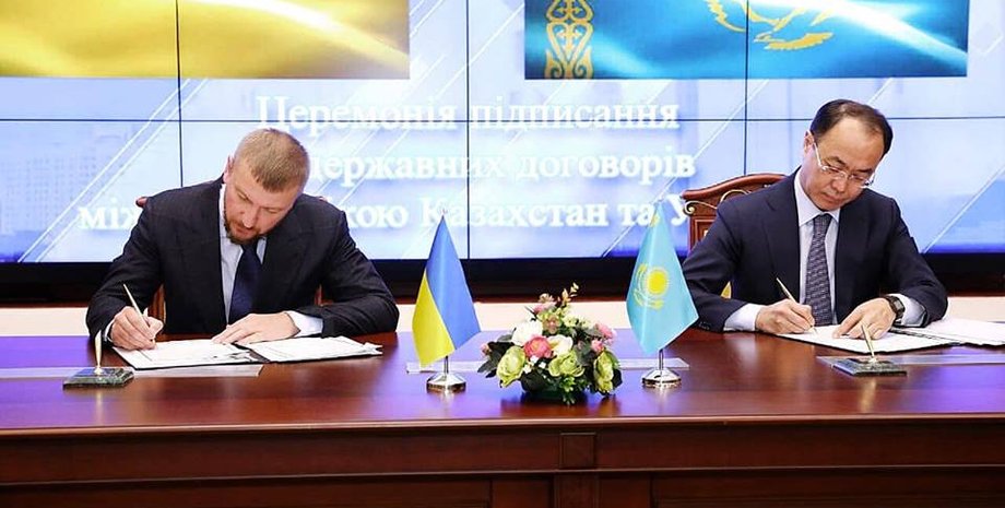 Павел Петренко и Кайрат Кожамжаров/Фото: facebook.com/PavloPetrenko.official