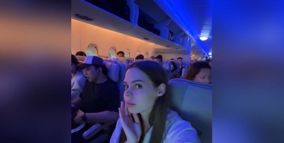 Экономкласс Emirates