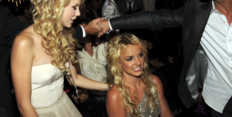 Бритни Спирс и Тейлор Свифт, мемуары Бритни Спирс, тейлор свифт пела в гримерке Бритни Спирс, eras tour