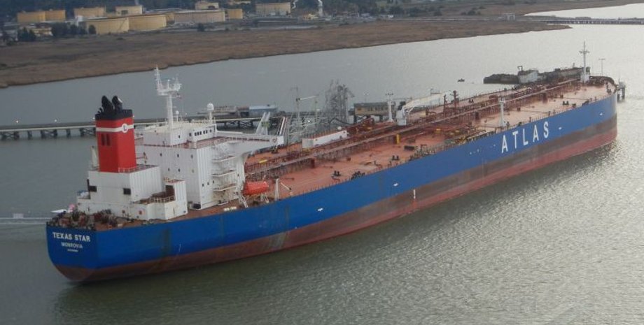 танкер Pegas, вода, порт, фото