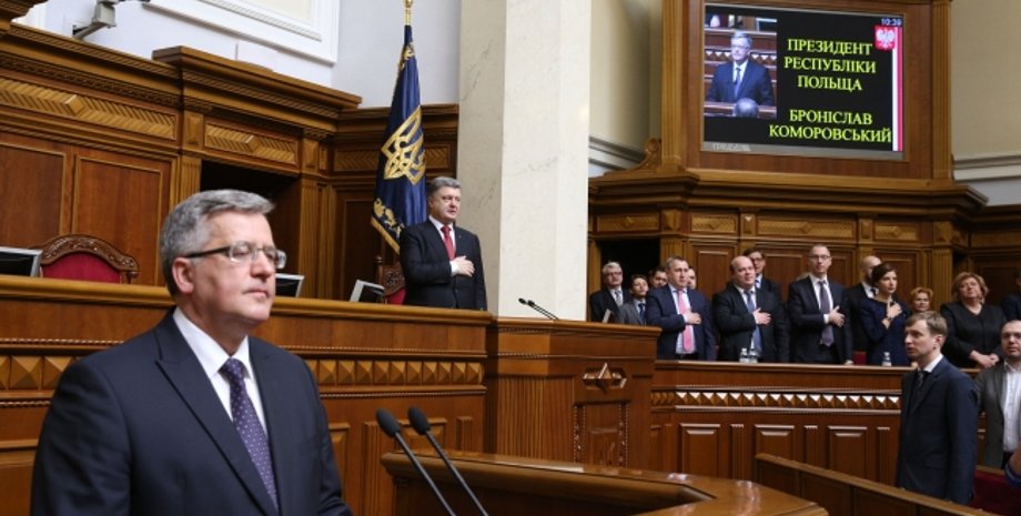 Бронислав Комаровский и петр Порошенко в ВР / Фото: пресс-служба президента Украины