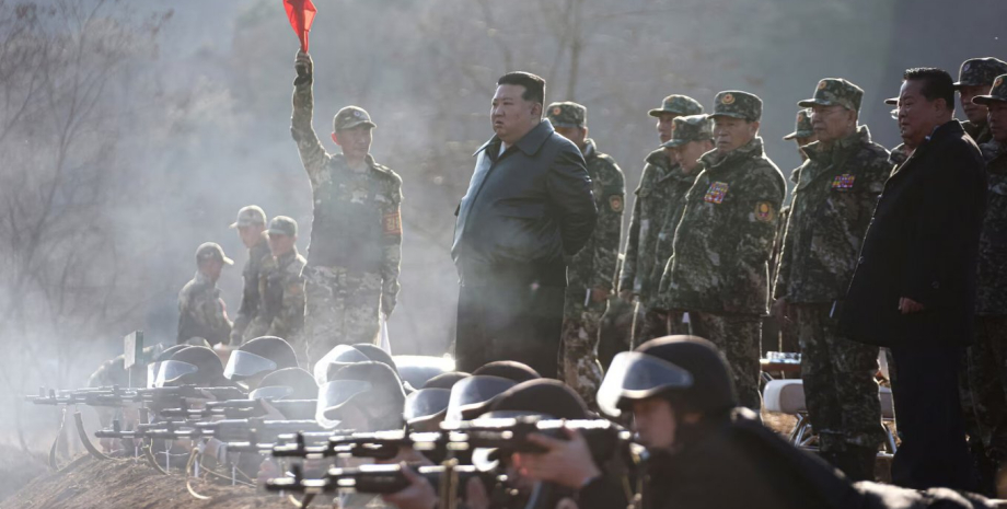 According to military observer David Exa, the growing role of North Korea in Rus...