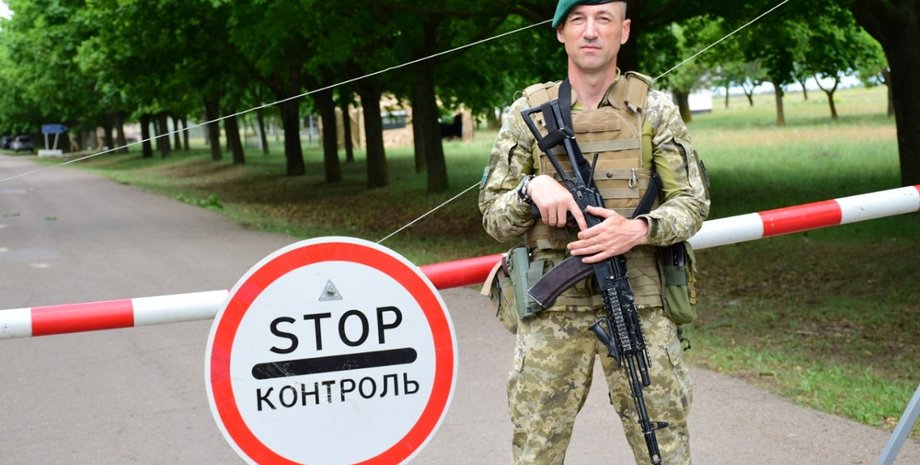 Поверхностная проверка, проверка транспортного средства, досмотр авто