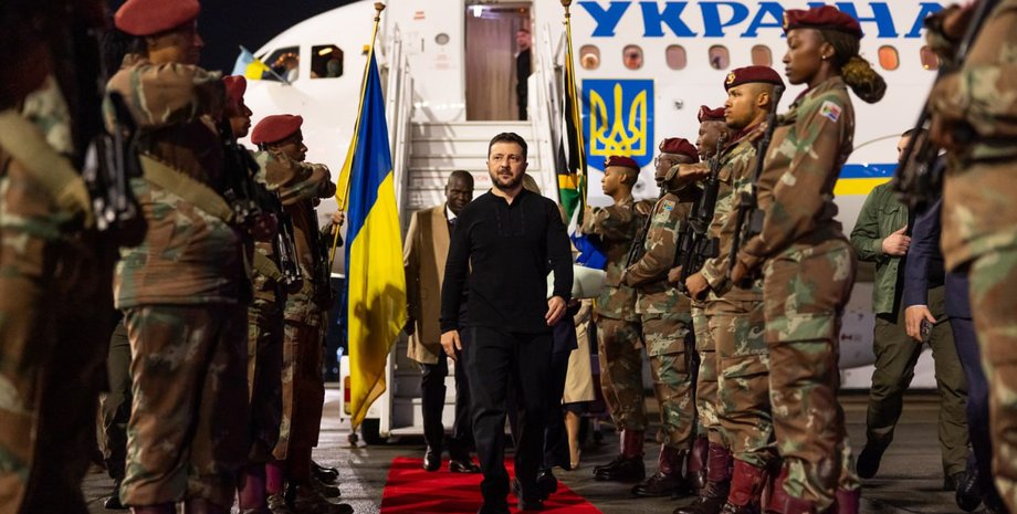 зеленський у пар, зеленський, візит зеленського в пар, зеленський прилетів у пар, зеленський прилетів у пар