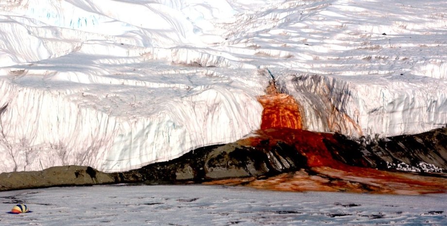антарктида, красный водопад, кровавый водопад