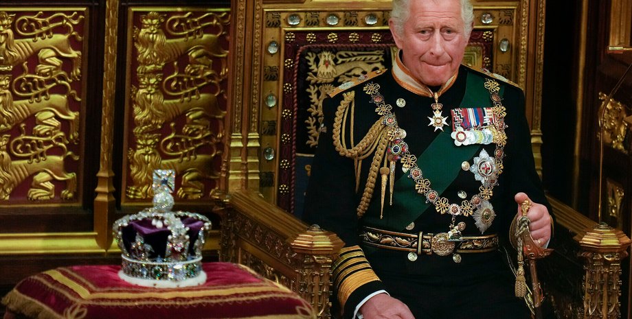 коронація Карла ІІІ