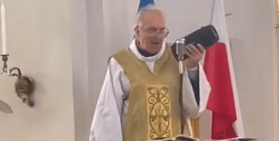 "Ой у лузі червона калина", Пасха, Варшава, Андрей Хлывнюк