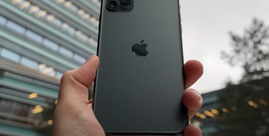 iPhone, смартфон