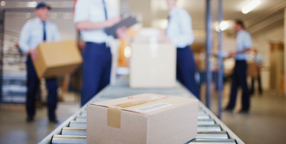 пошта, посилка, посилки