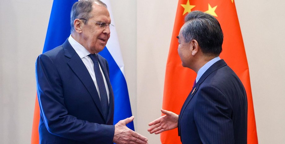 Сергей Лавров и Ван И, сотрудничество России и Китая, поддержка Китая, МИД Китая, российско-китайские отношения