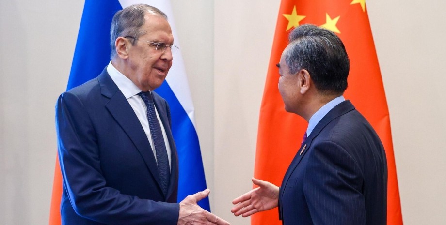 Сергей Лавров и Ван И, сотрудничество России и Китая, поддержка Китая, МИД Китая, российско-китайские отношения