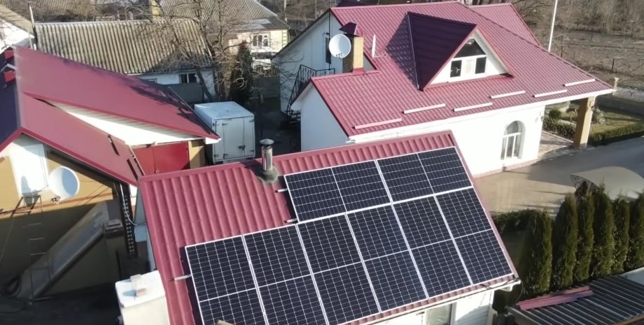 Солнечная электростанция, солнечные панели, солнечные батареи