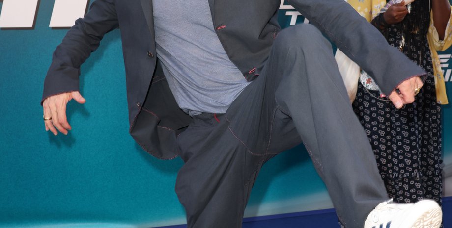 Брэд Питт, Брэд Питт марго Робби, Брэд Питт инес де рамон, Брэд Питт вавилон, Брэд Питт новая девушка