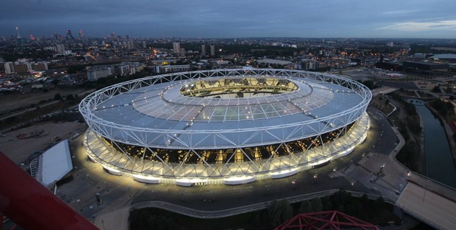 London Stadium, Лондонський стадіон, сонячні панелі, фото