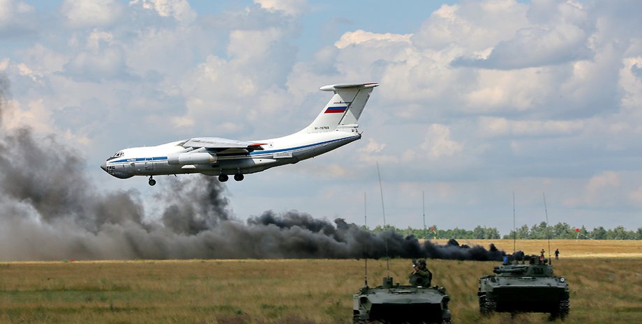 Іл-76 ЗС РФ, ІЛ-76 Росія, ІЛ-76 Псков, Псков аеродром, Псков атака дронів, Псков атака БПЛА, Іл-76 проти дронів