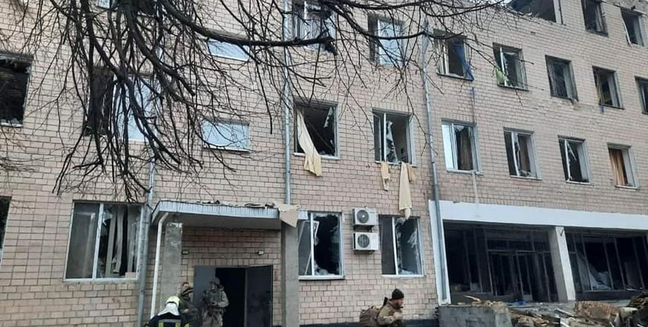 київ, військова частина, пожежа, обстріл