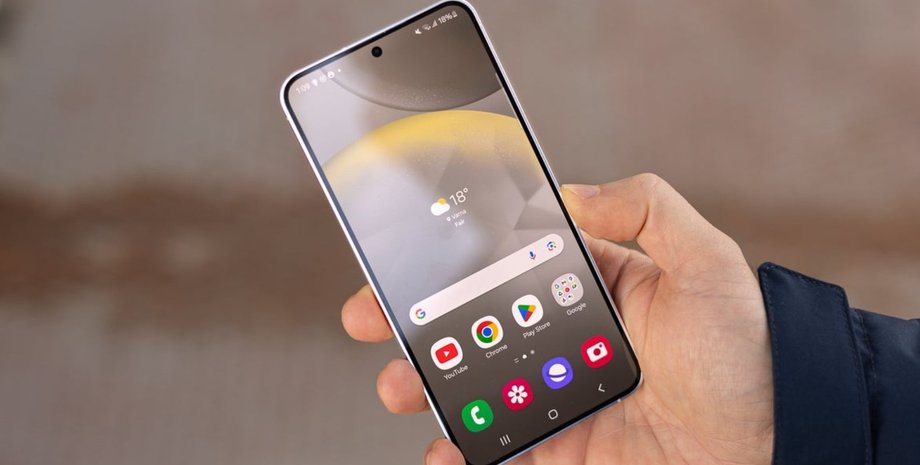 Samsung Galaxy S24 вибухнув на вулиці