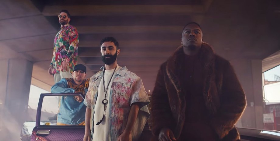 Кадр из клипа Rudimental & Major Lazer "Let Me Live"