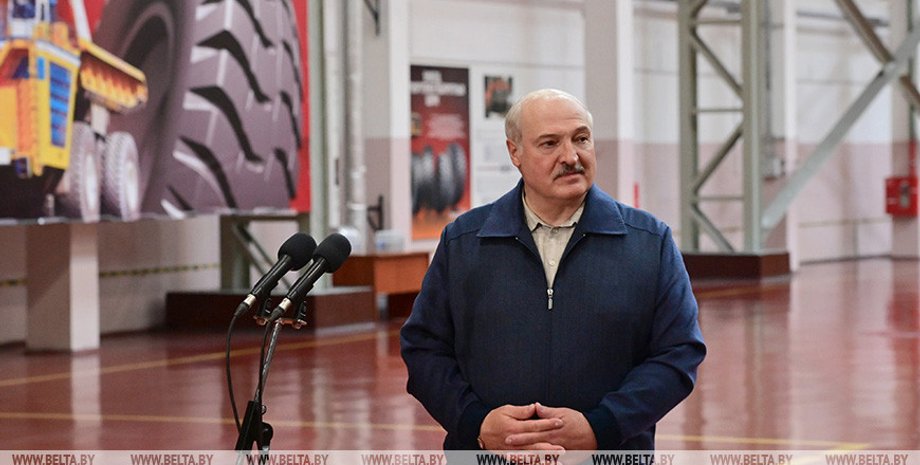 Александр Лукашенко, Украина, передел мира