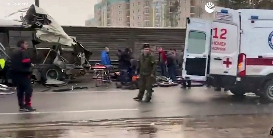 ДТП, авария, россия, военные, красногорск, колонна, автобусы, протаранил, въехал