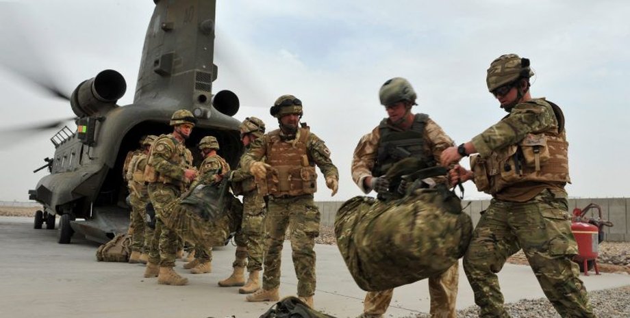 Участие британских войск в Украине