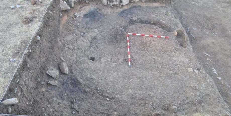 археологи, археологія, напис, Іспанія, Леон, знахідка, поселення, грамотність, писемність, торгівля, культура, залізний вік, розкопки