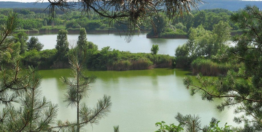 озеро Балластное, Актовский каньон, подземное озеро