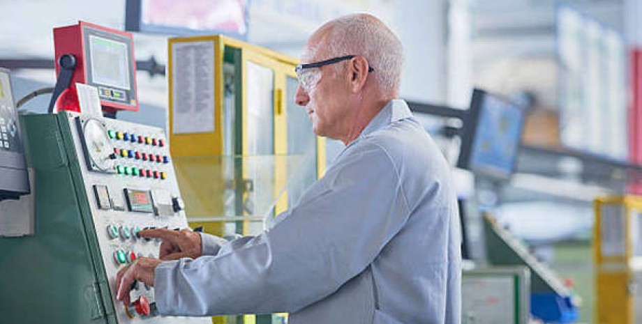 Працюючий пенсіонер Працюючий пенсіонер