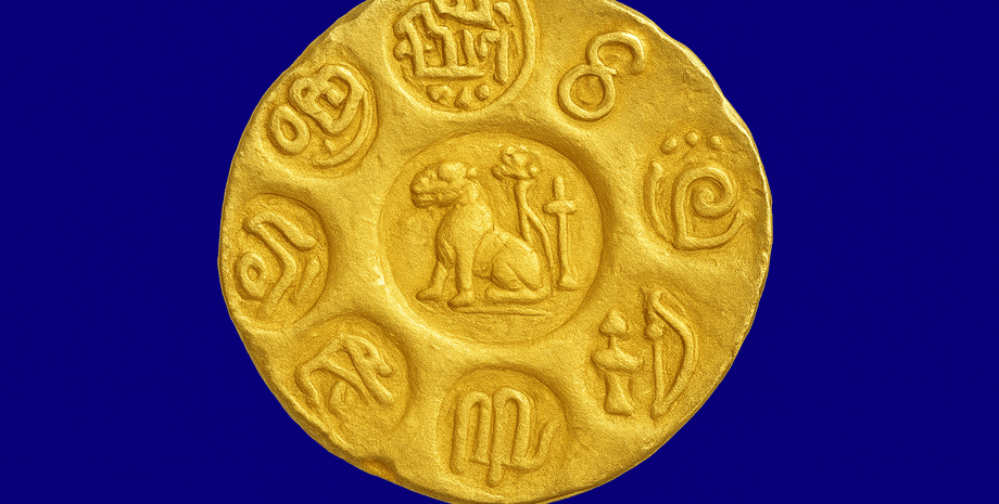 скарб знайшли під підлогою храму