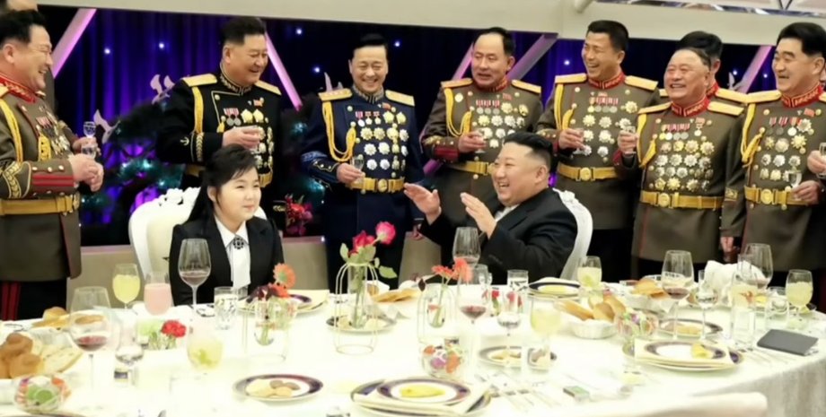 Кім Чен Ин, кім чен ин дочка, кім чжу е, кім чен ин дружина, кім чен ин сім'я, кндр, північна корея, армія кндр