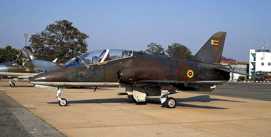 літак на землі