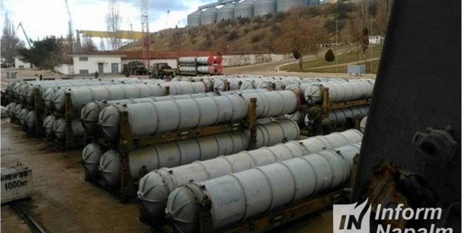 Ракеты С-300 в Севастополе / Фото: informnapalm.org
