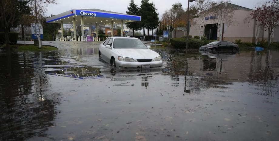 потоп у Каліфорнії