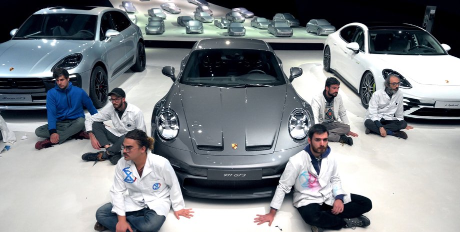 эко-активисты, радикальные экологи, акция протеста, протест экологов