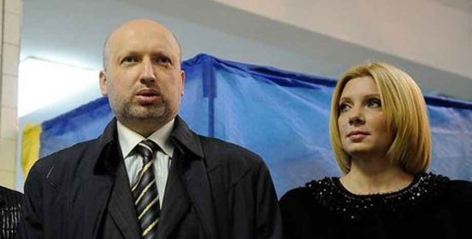 Александр Турчинов с женой Анной / Фото: Цензор.нет