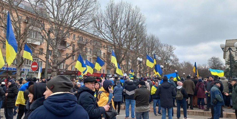 Мітинг у Херсоні після вторгнення РФ