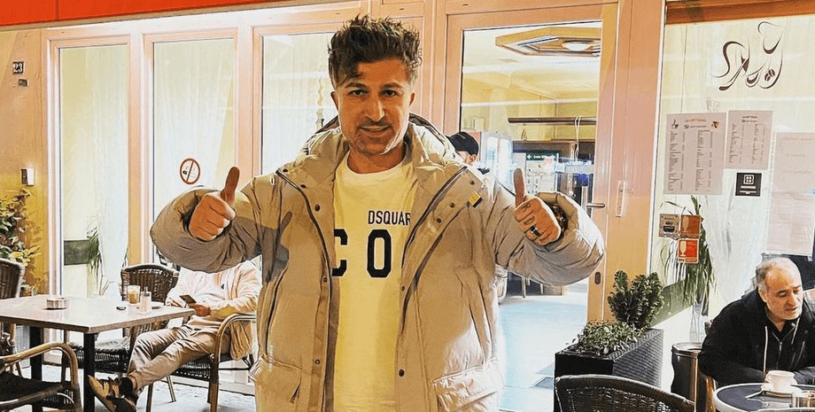 Чоловік, кафе, ресторан, переможець,