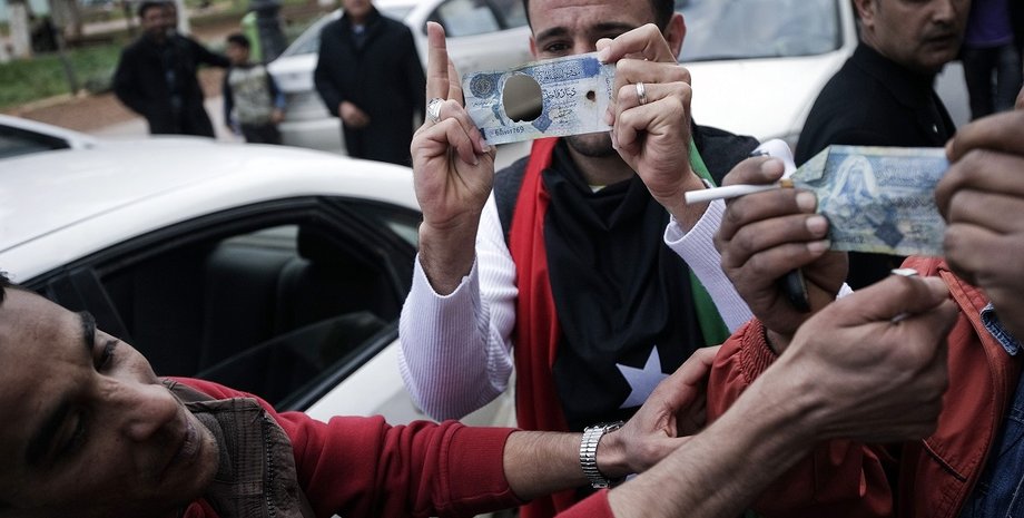 ливия, ливийский динар, фальшивые деньги, россия, гознак, чвк вагнер