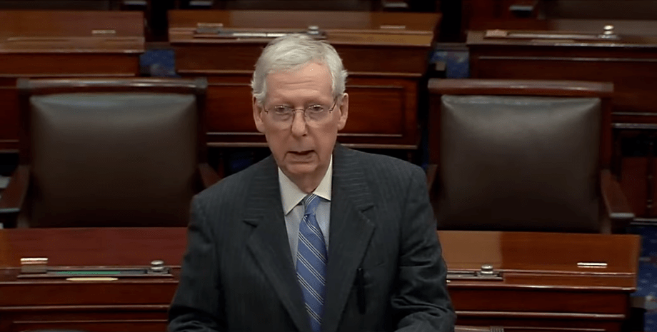 Митч Макконнелл Митч Макконнелл, сенатор, лидер республиканцев в Сенате, помощь Украине, фото