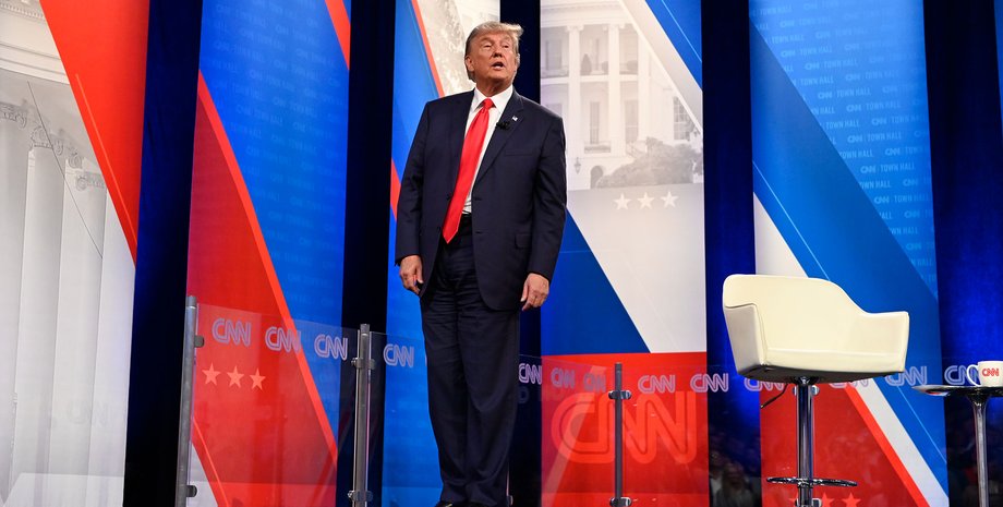 Дональд Трамп в общении с европейскими лидерами называл Украину "частью России"