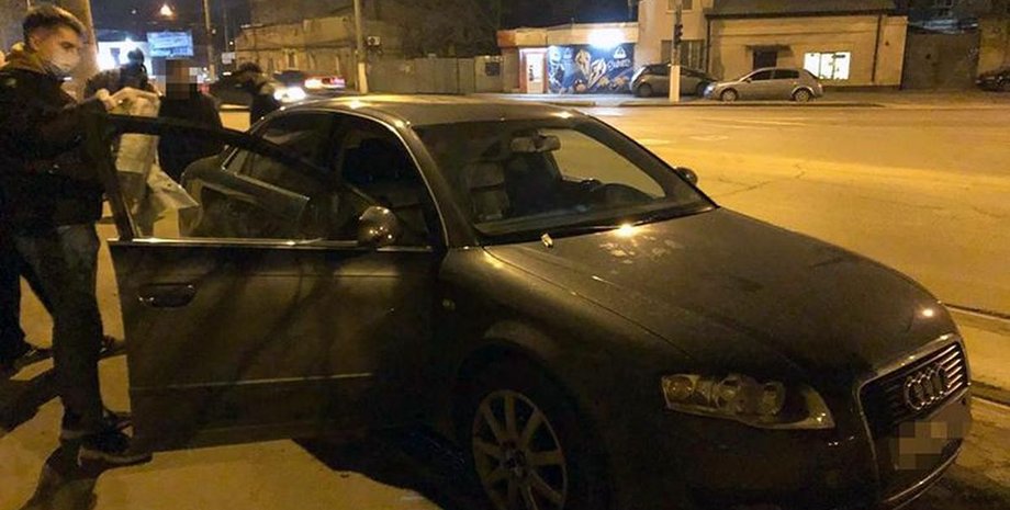 Киев, ограбление, мужчина, 5 миллионов, грабители, задержание,