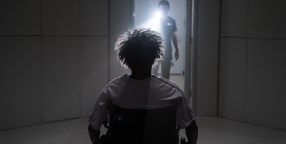 Кадры из фильма "Стекло"