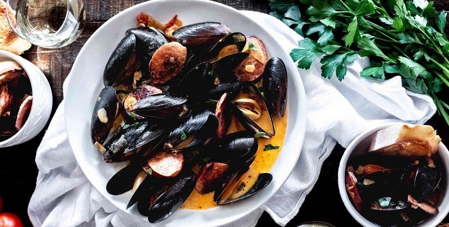 Мидии в сливочном соусе, мидии, мидии рецепт, моллюски рецепт