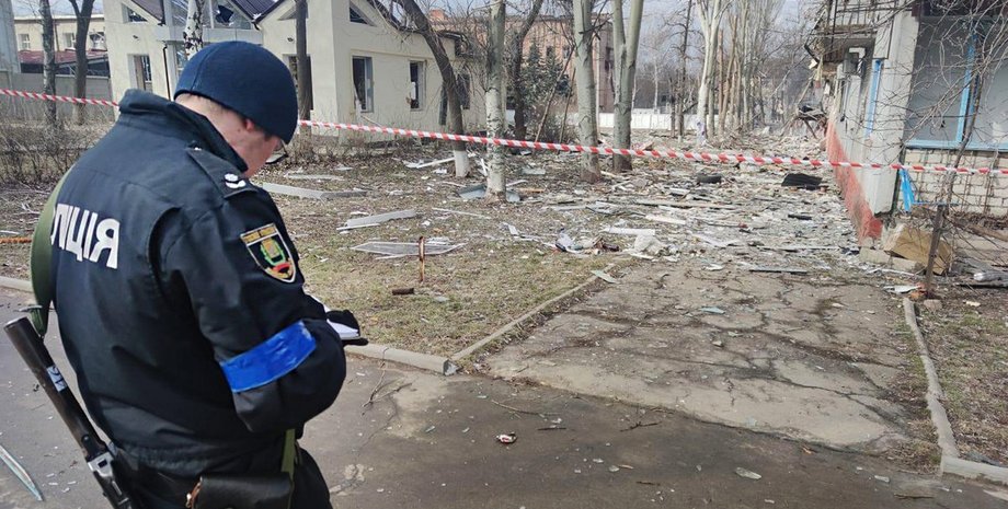 Полиция оккупация вторжение ВС РФ коллаборанты увольнение проверки