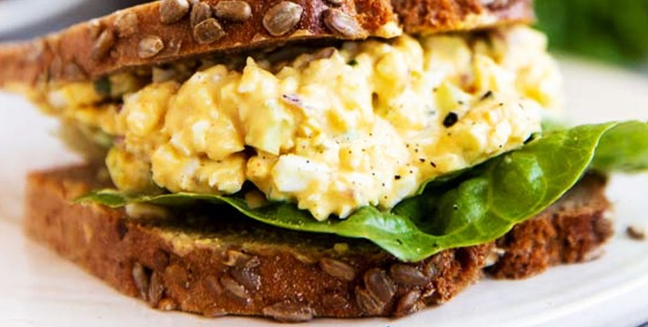 Смачний яєчний салат, салат, рецепт салату, салат з яєць