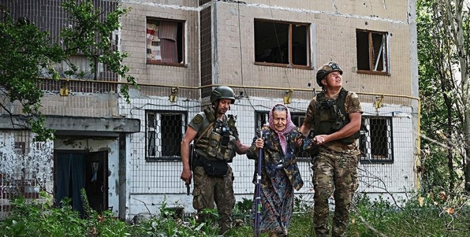 военные, ВСУ, Авдеевка, эвакуация, война в Украине