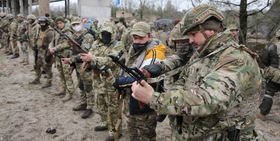 Мобилизация в Украине, военные